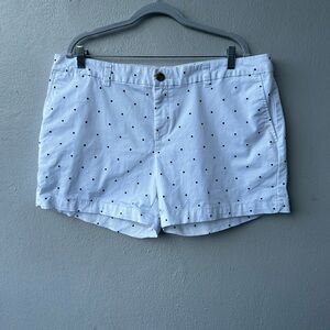 Polka dots short
